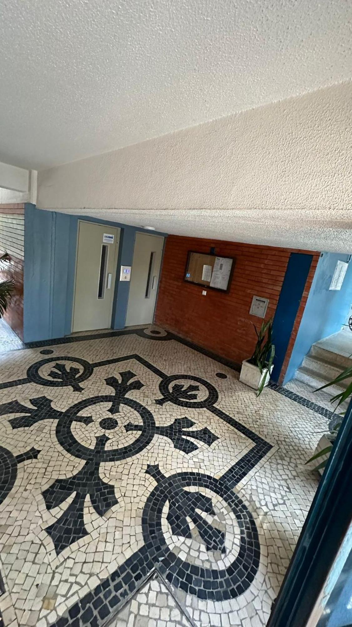 Quarto Aeroporto Lisboa Екстериор снимка