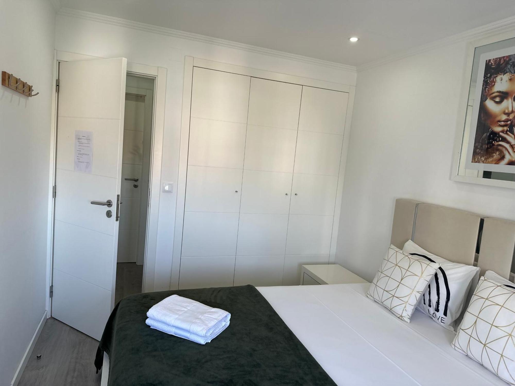 Quarto Aeroporto Lisboa Екстериор снимка